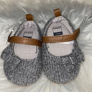 Carter’s baby shoes # 3-6 m